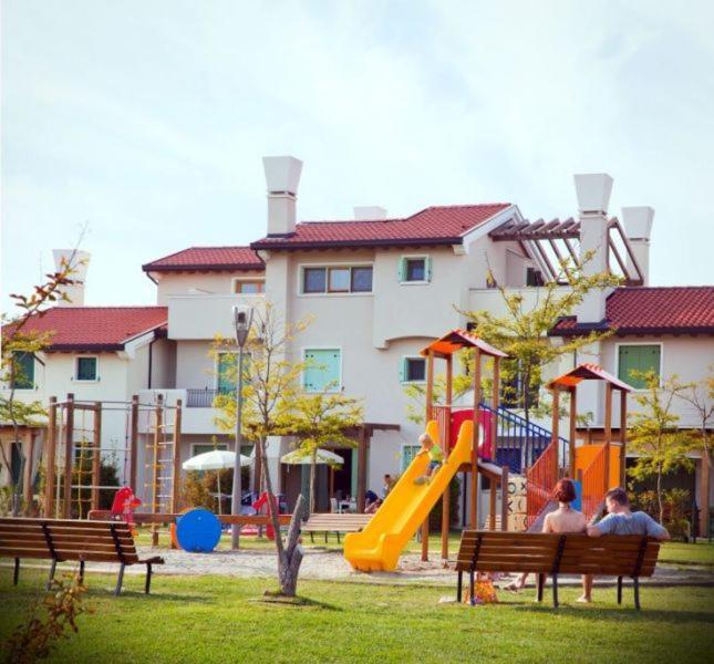 Villaggio A Mare ปอร์โต ซานตามาร์เกรีตา ดี กาโอร์เล ภายนอก รูปภาพ